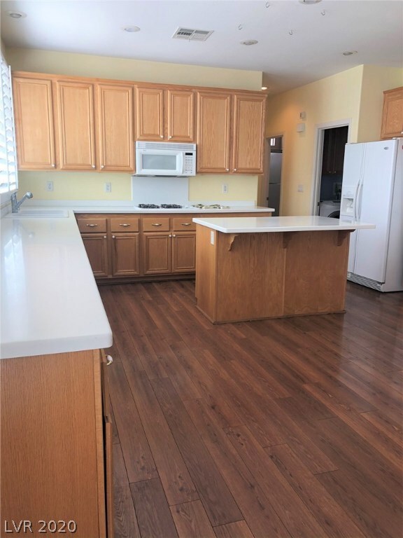 11023 Onslow Ct, Las Vegas, NV 89135 - photo 6