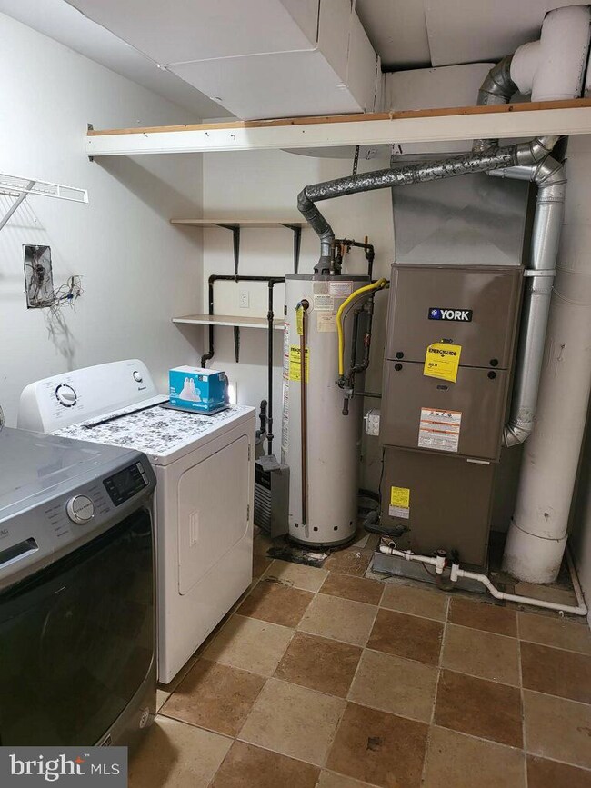 32 Twisting Ln, Willingboro, NJ 08046 - photo 7