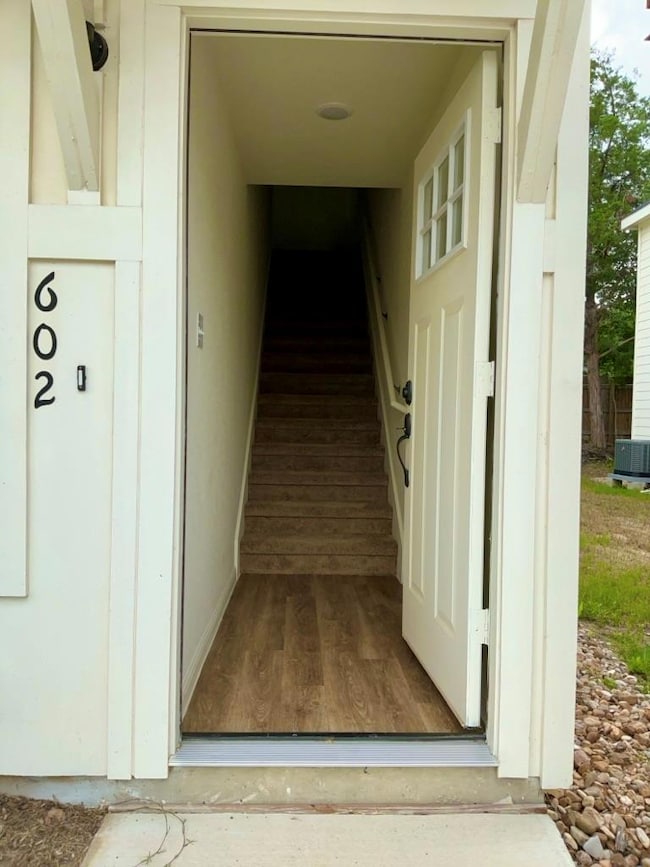 Entry with staircase