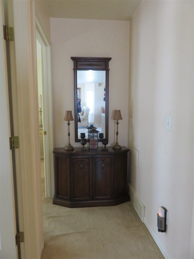 3215 4th St SW, Minot, ND 58701 - photo 7