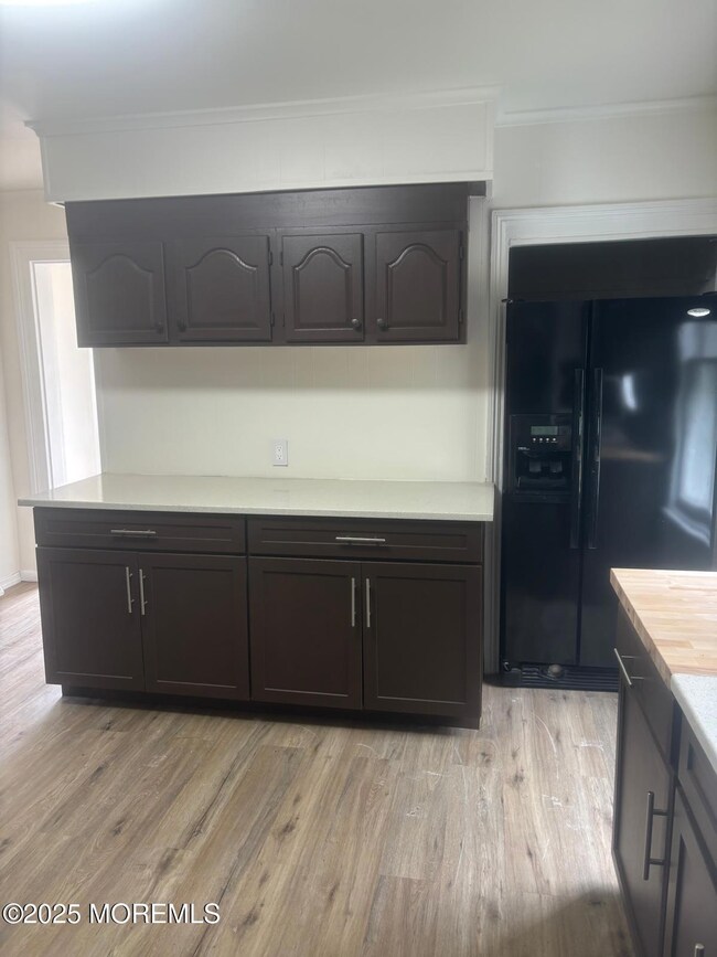 246 Roosevelt Ave unit Front House, Oakhurst, NJ 07755 - photo 5