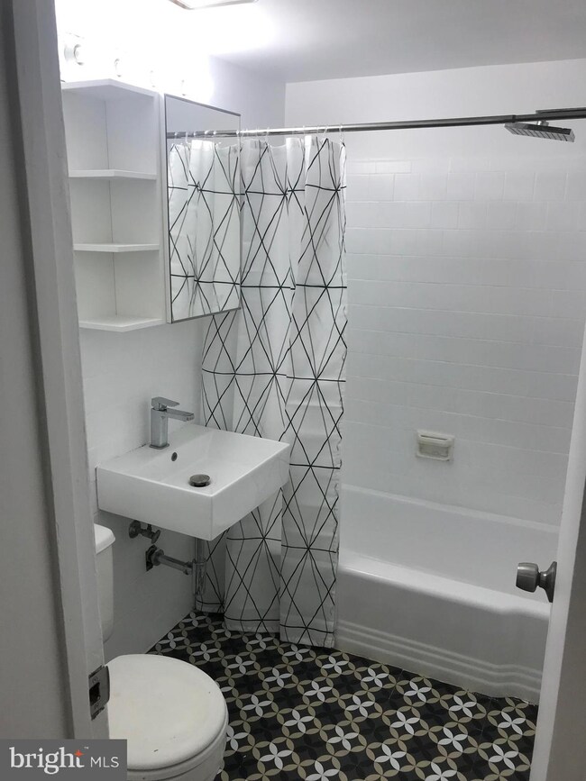 11601 #66 APT 4 Elkin St unit 66, APT 4, Wheaton, MD 20902 - photo 6