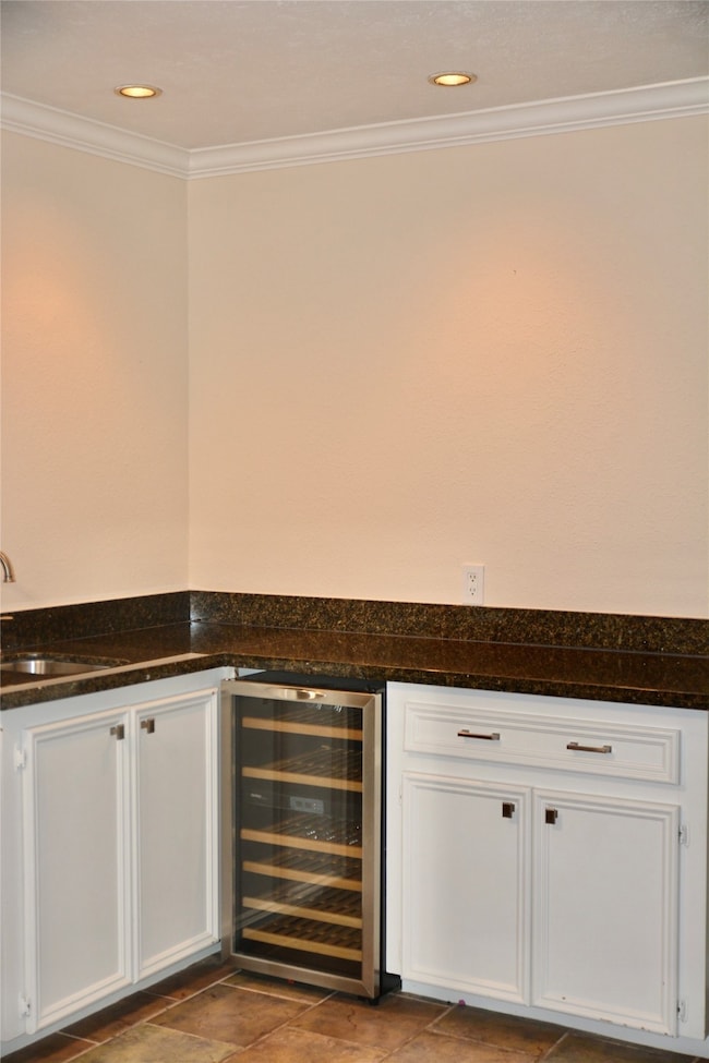 7015 Oak Bough Dr, Houston, TX 77088 - photo 3