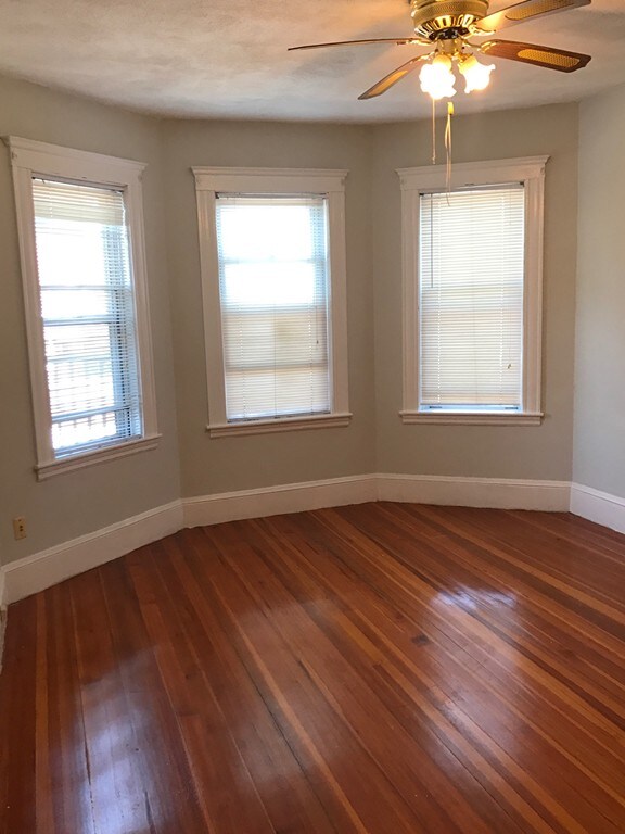 32 Harvard Ave unit 3, Dorchester, MA 02121 - photo 4