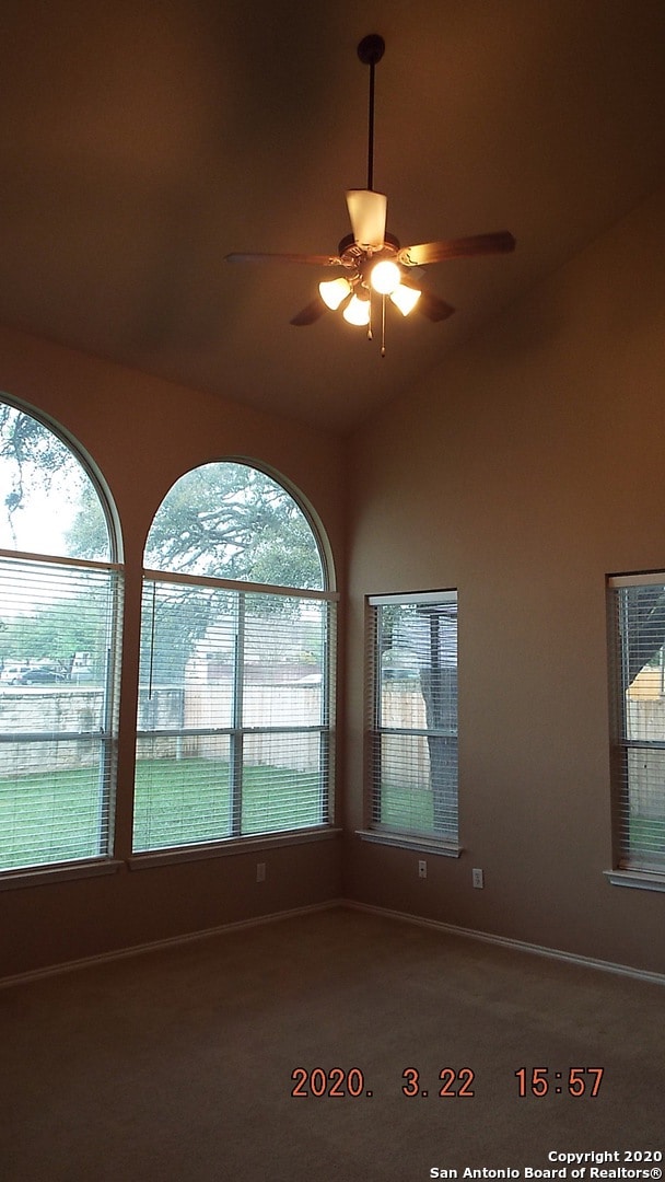 10519 Shire Country, San Antonio, TX 78254 - photo 5