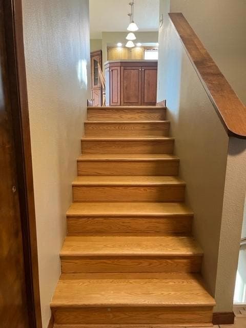 817 16th St, Windom, MN 56101 - photo 5