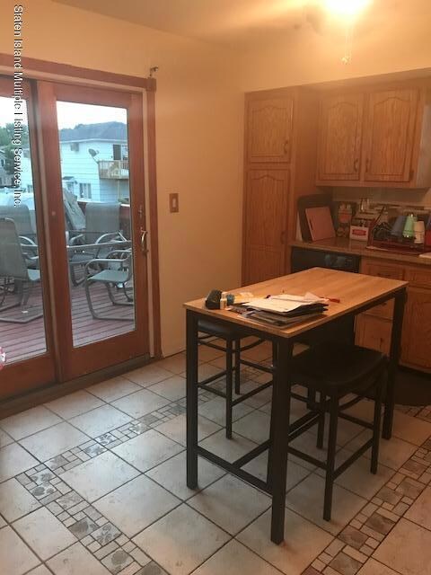 241 Regis Dr, Staten Island, NY 10314 - photo 3