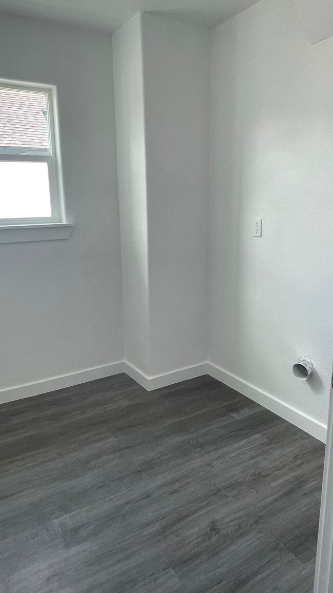 6315 Sandra St unit A, Houston, TX 77028 - photo 4