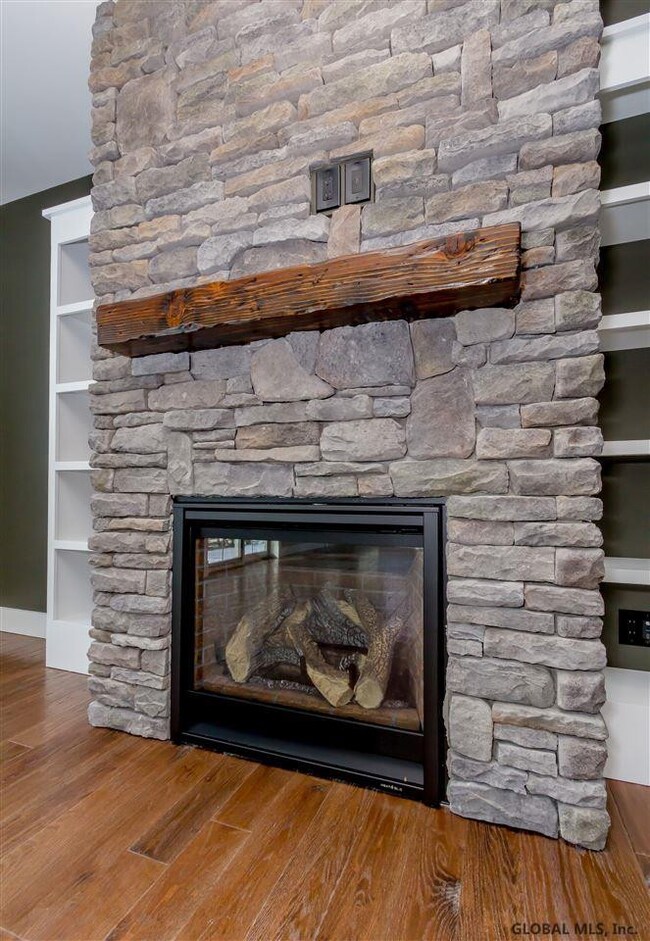 6 Eighteenth Pass, Wilton, NY 12831 - photo 4