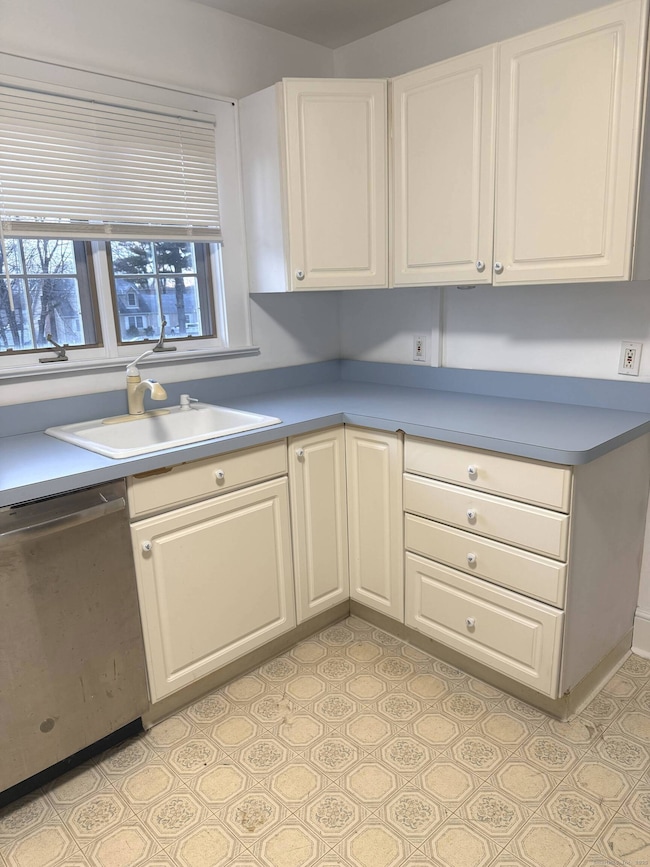 17 Reservoir Ave, Norwalk, CT 06850 - photo 7