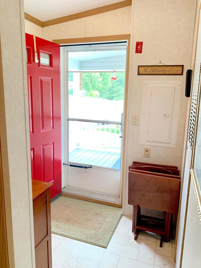 5 Front Entryway