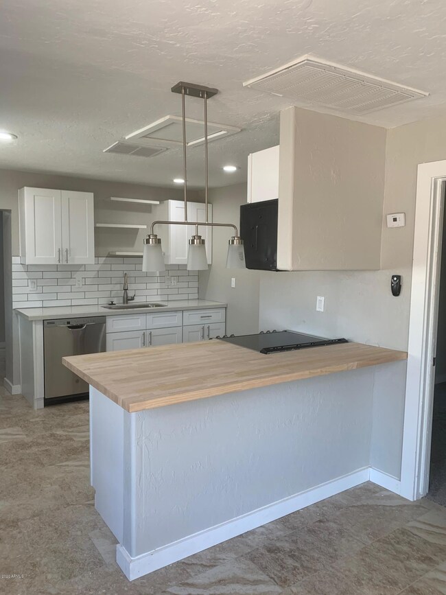Kitchen island