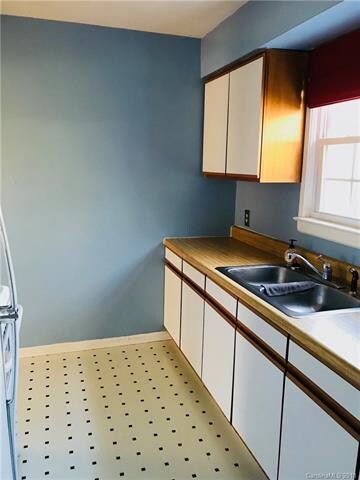 Retro Kitchen