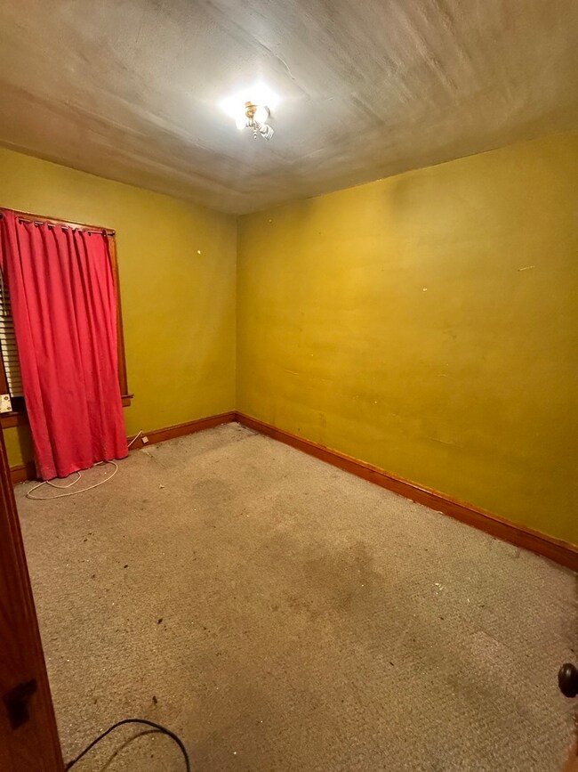 6808 S Maplewood Ave, Chicago, IL 60629 - photo 4