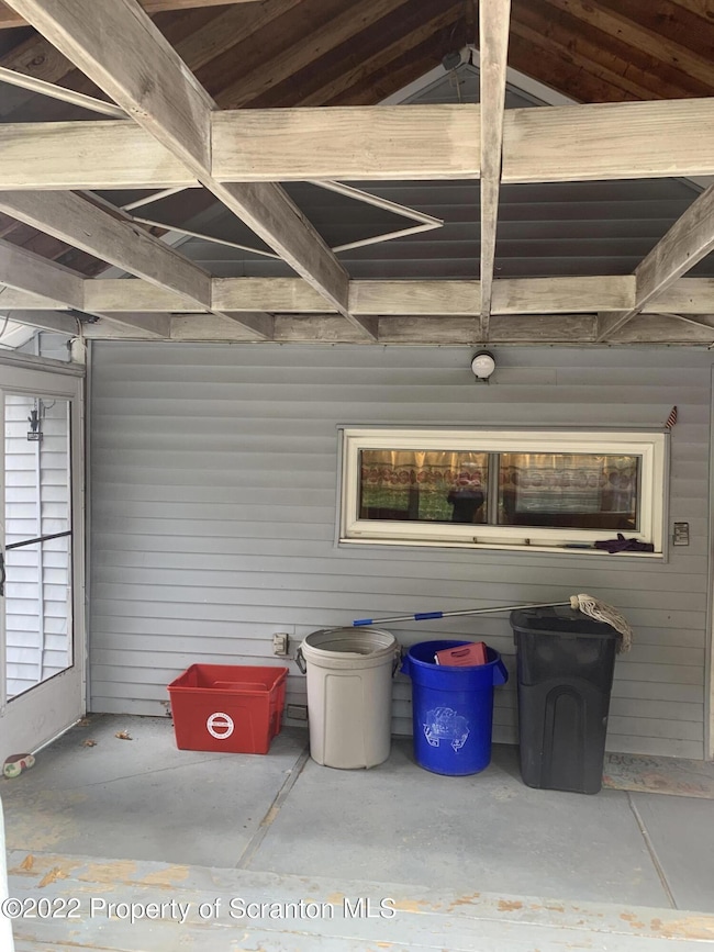 1423 Luzerne St, Scranton, PA 18504 - photo 7