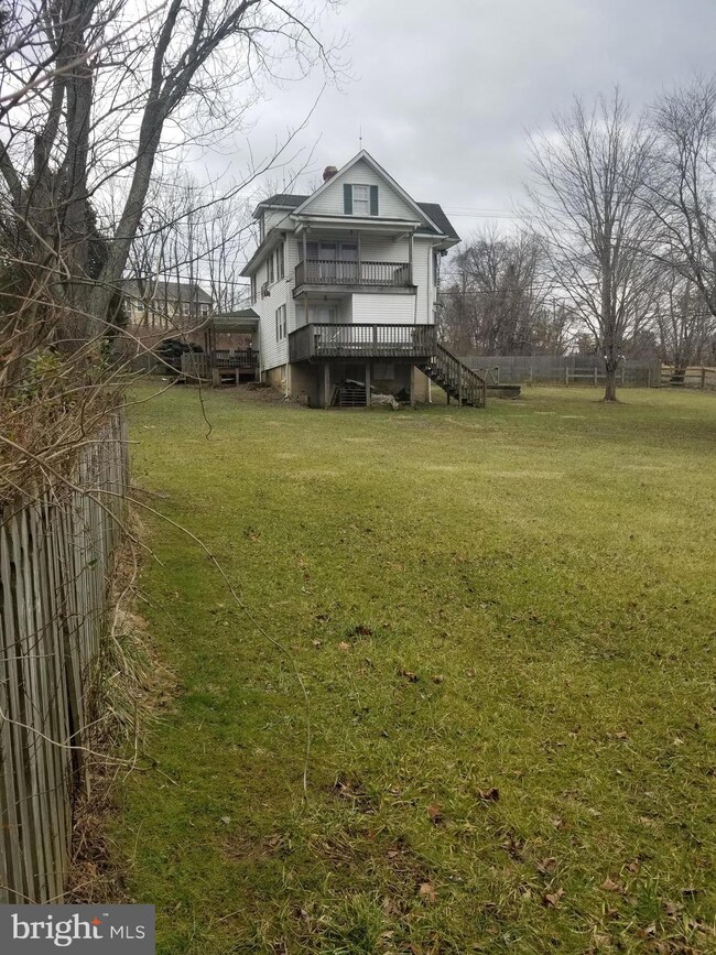 7324 Dogwood Rd, Windsor Mill, MD 21244 - photo 6