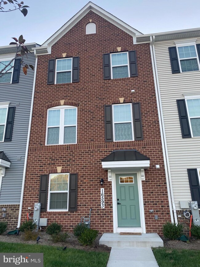 16593 Fife Way, Bowie, MD 20716 - photo 2