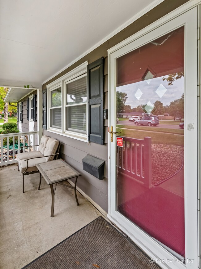 2080 W Illinois Ave, Aurora, IL 60506 - photo 6