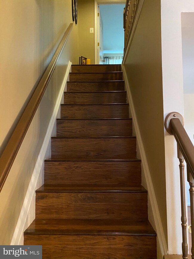 5220 Winding Star Cir, Columbia, MD 21044 - photo 5