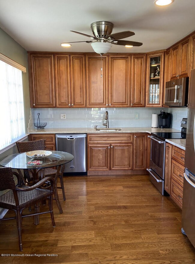 844D kitchen