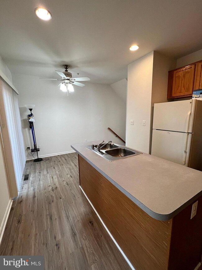 3324 Yellow Flower Rd, Laurel, MD 20724 - photo 4