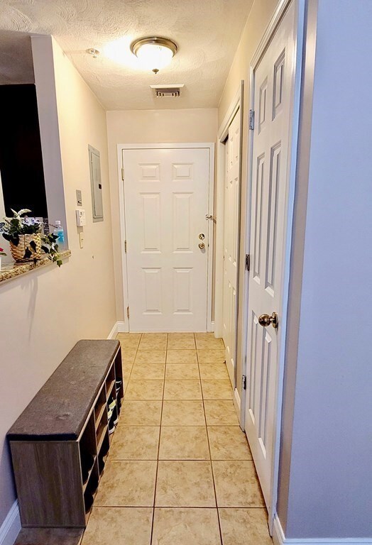 65 Centre St unit 7, Lynn, MA 01905 - photo 6