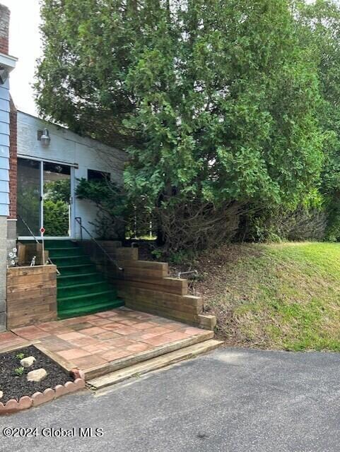 237 Forts Ferry Rd, Latham, NY 12110 - photo 5