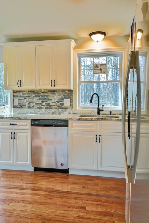 80 Lanesboro Rd, Worcester, MA 01606 - photo 4