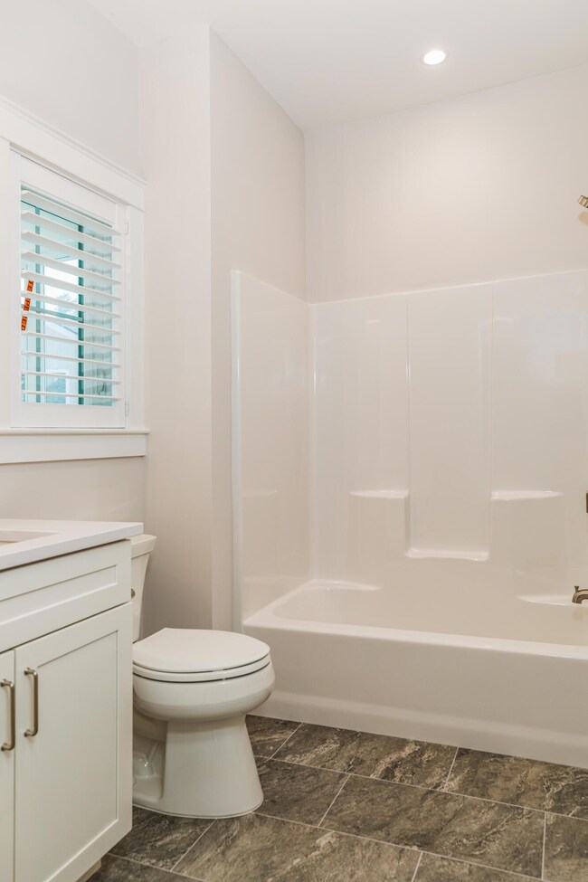 22 Tilden Ln unit C7, York, ME 03909 - photo 6