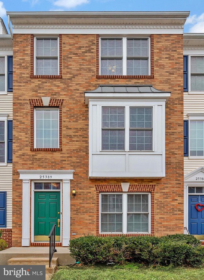 25389 Shipley Terrace, Chantilly, VA 20152 - photo 4