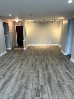 2050 Valencia Dr unit 300C, Northbrook, IL 60062 - photo 4