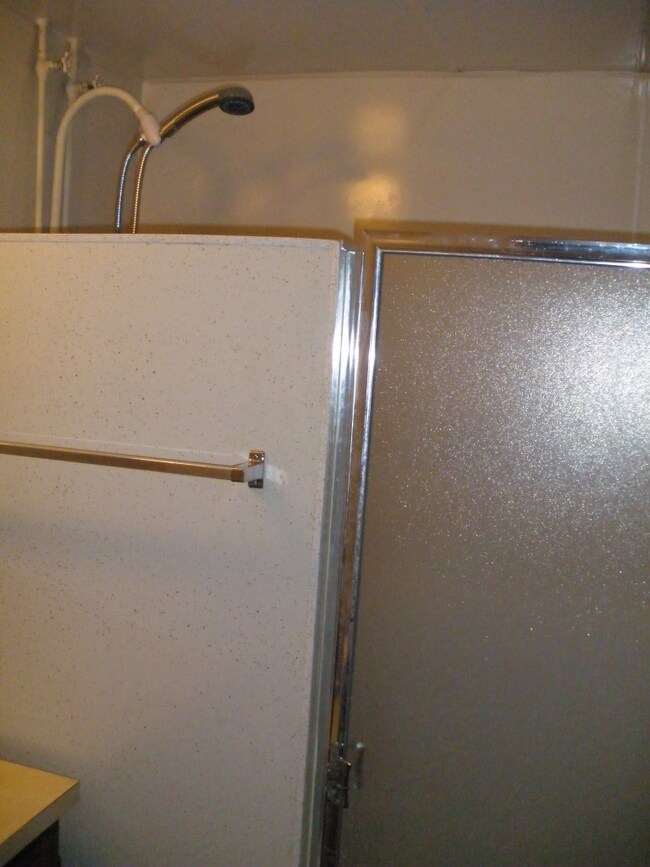 Bathroom1