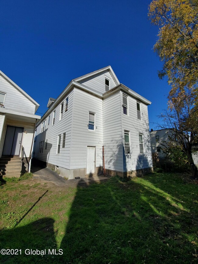 328 Second Ave, Albany, NY 12209 - photo 4