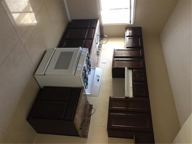 3205 Savannah Ave unit 1, El Paso, TX 79930 - photo 2