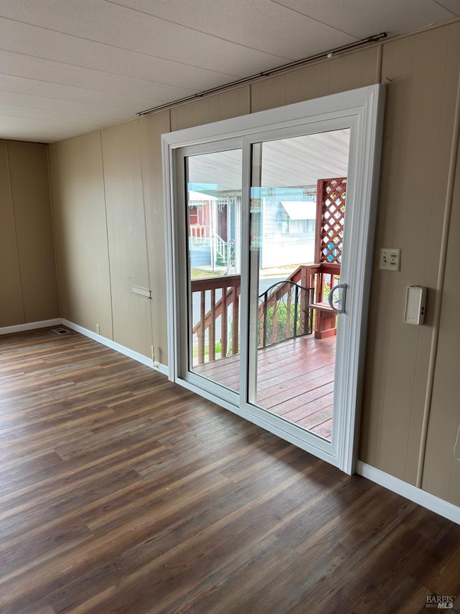 76 Heliotrope St, Vallejo, CA 94589 - photo 7