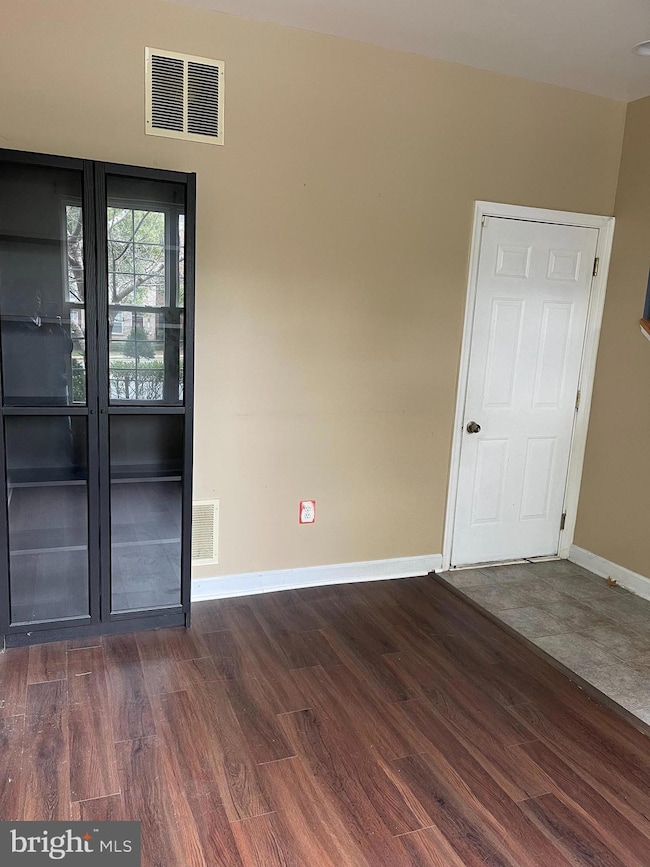 567 Garrett a Morgan Blvd, Hyattsville, MD 20785 - photo 3