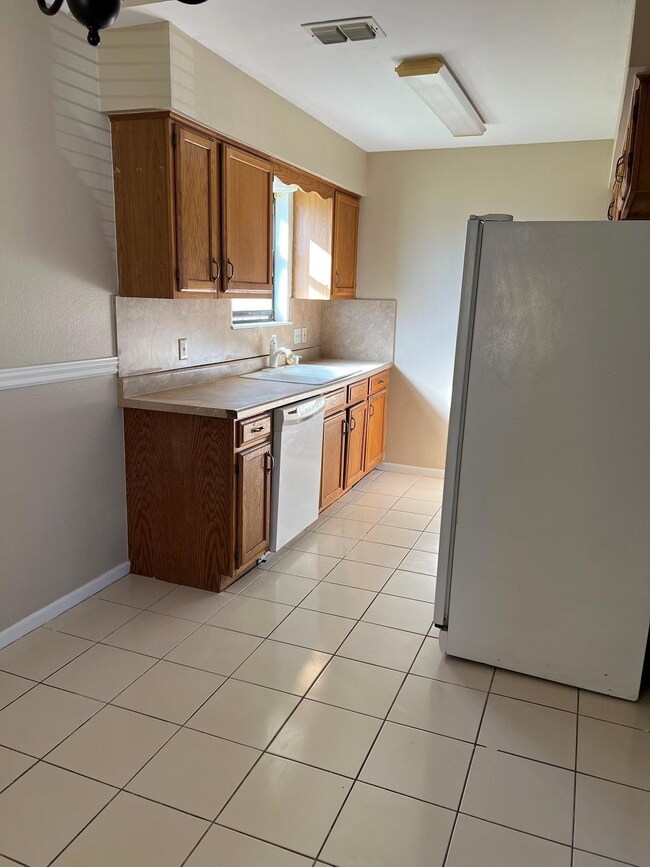 4125 Sera Dr, Abilene, TX 79606 - photo 4