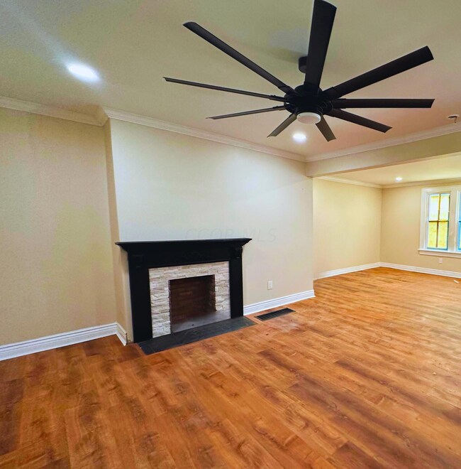 805 Berkeley Rd, Columbus, OH 43205 - photo 4