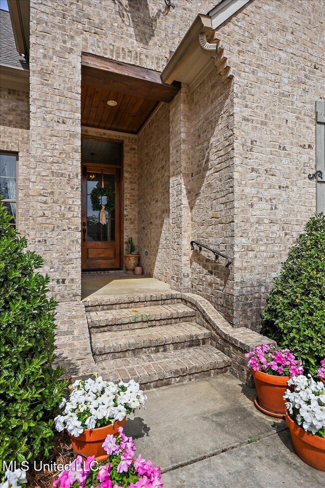 05-167 Cavanaugh Dr