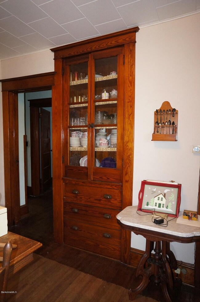 209 Oak St, Great Barrington, MA 01230 - photo 4