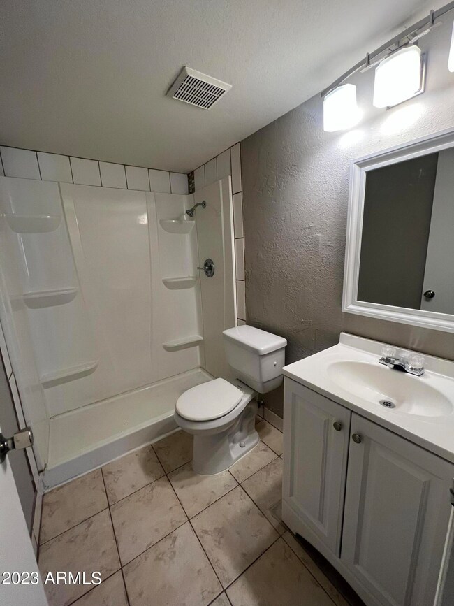 5326 W Cypress St, Phoenix, AZ 85035 - photo 5