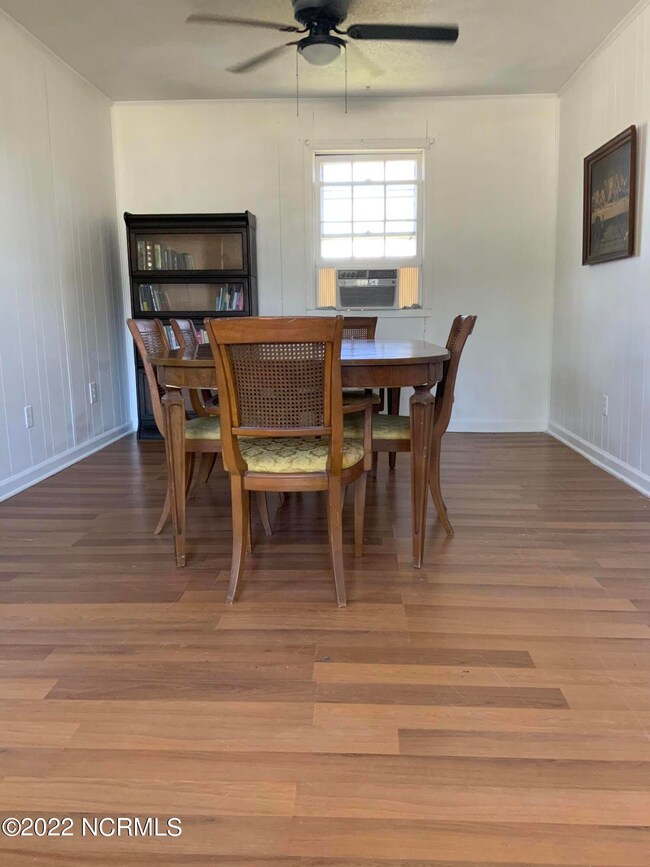 0E42E80F-30FF-4370-9BEE-31FB7A1B062E