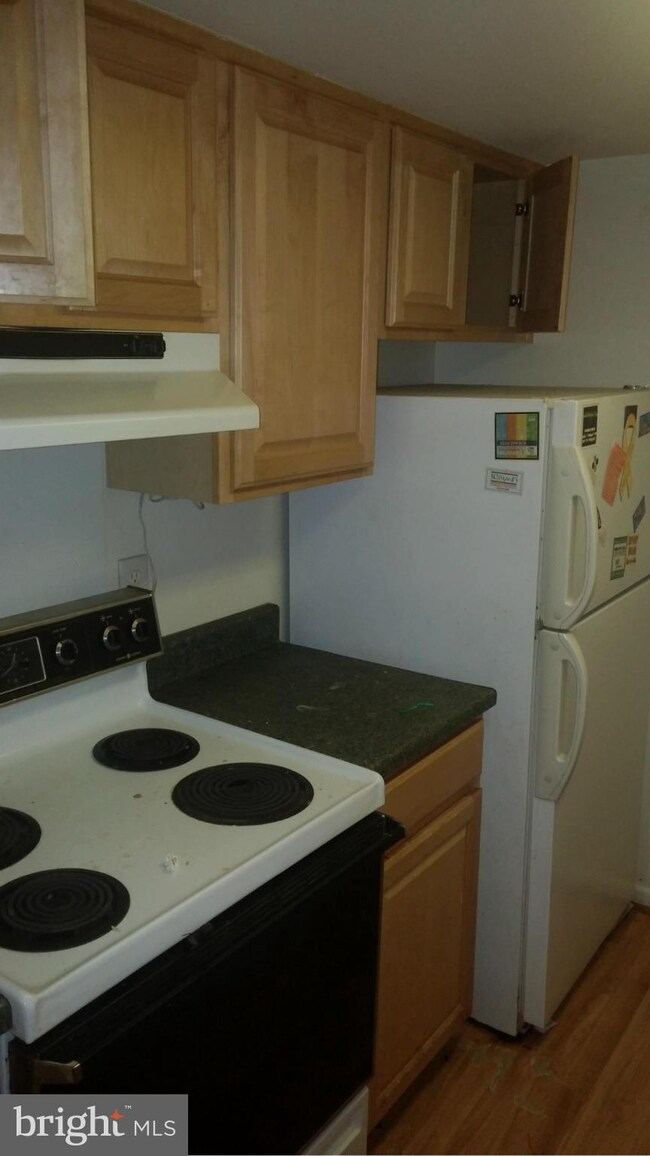 107 Eastford Ct, Parkville, MD 21234 - photo 4