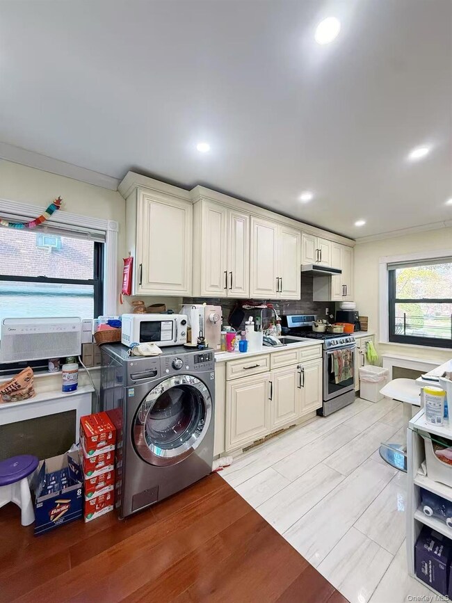 196-36 67th Ave unit 1, Fresh Meadows, NY 11365 - photo 5