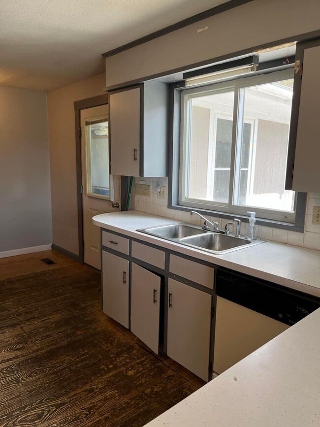 125 Michael Ave, Charlestown, NH 03603 - photo 5