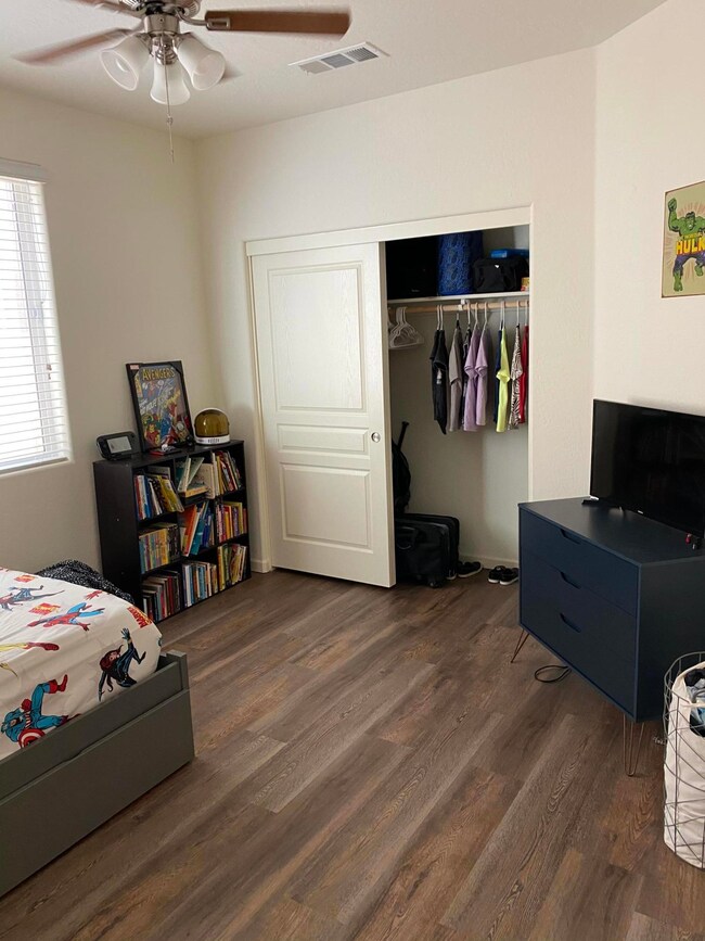 4E3210D6-96E4-407E-8A50-D181A2CB56FC