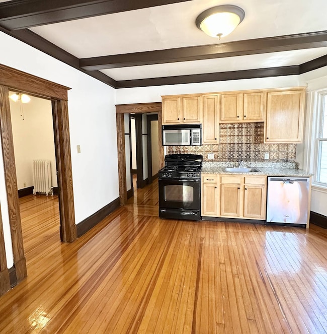 423 Hamilton St unit Floor 2, Albany, NY 12203 - photo 4