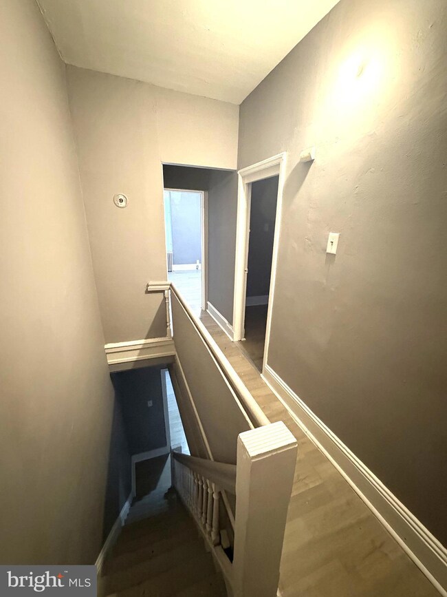 3412 N Front St unit 2ND FLOOR, Philadelphia, PA 19140 - photo 6