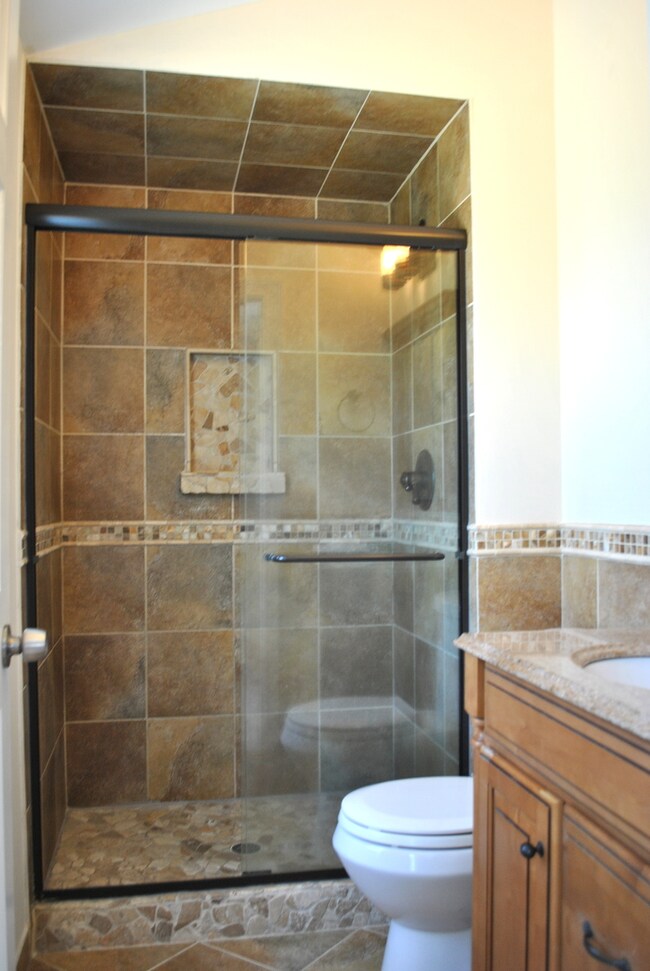 29W128 Wagner Rd, Naperville, IL 60564 - photo 4