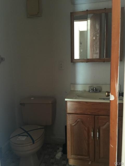 33 Armour Ct, Allentown, PA 18103 - photo 5